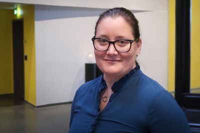 Tina H. Sølvberg er klima- og bærekraftsdirektør i Telenor Norge, og jobber blant annet med å påvirke EUs modell for bærekraftsmål i telesektoren.