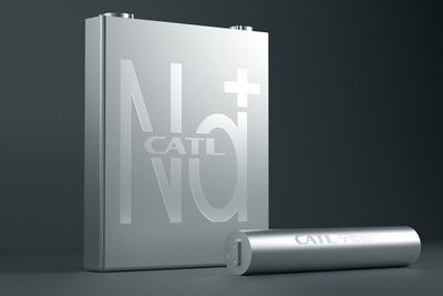 CATL lanserte sin natrium-ion-celle i 2021. I vår ble det klart at det kinesiske bilmerket Chery vil produsere en elbil med batterier laget av slike celler. Men det betyr neppe slutten for litium-ion-batterier.