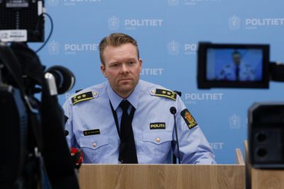 Politiadvokat Knut Jostein Sætnan i Kripos på pressekonferansen etter dataangrepet mot Hydro i 2019.