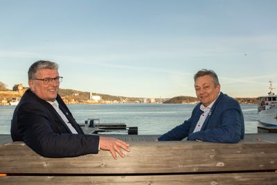 Tidligere Tekna-president Lars Olav Grøvik (t.v) og Nito-president Trond Markussen topper listen over dem i ingeniørorganisasjonene som hadde høyest inntekt i 2022.