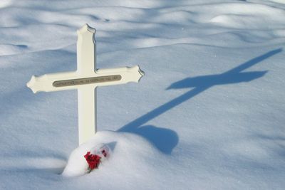 Svenska kyrkan er angrepet av løsepengevirus og står uten tilgang til data om kirkegårdens graver - det setter stopp for alle utgravinger.