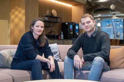 Line Victoria Nilsen og Preben Drangsholt forteller om stort potensiale for dataanalyse innen Statens vegvesen.