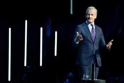 Statsminister Jonas Gahr Støre (Ap) under NHOs årskonferanse i Oslo Spektrum.