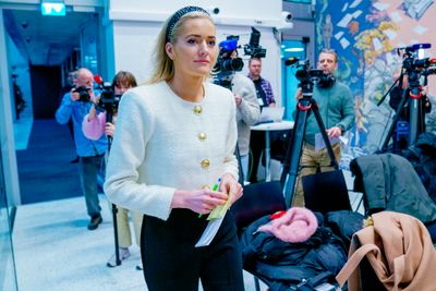 Justis- og beredskapsminister Emilie Enger Mehl på pressetreffet etter at NSM-direktør Sofie Nystrøm ba om å få fratre med umiddelbar virkning.