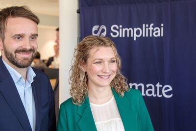 Næringsminister Jan Christian Vestre og digitaliseringsminister Karianne Tung kunngjorde regjeringens teknologiveikart på et pressetreff hos Simplifai.