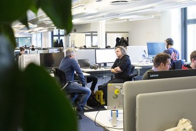 Flere offentlige arbeidsgivere merker en vesentlig endring i arbeidsmarkedet. Tidligere har det vært vanskelig å rekruttere, men i 2023 har trenden snudd for de offentlige arbeidsgiverne.