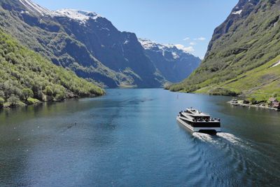 «Future of the Fjords» er en passasjerkatamaran, spesialbygd for sightseeing i norske fjorder. Skipet er blant de første i verden som utelukkende går på elektrisk motor. 