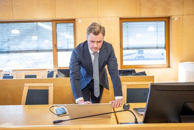 Aktor Sigbjørn Arneberg ba onsdag om at rettssaken skulle utsettes. Dommeren var enig. 