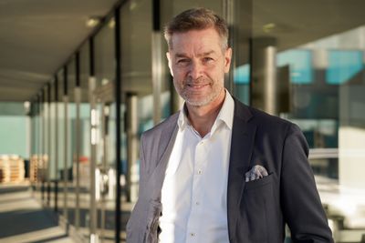 IFE-direktør Nils Morten Huseby ser muligheter for mer forskning på kjernekraft i Norge gjennom samarbeid med EU.