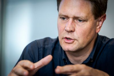 Administrerende direktør i Norsk Industri, Harald Solberg, går hardt ut mot NVE og mener direktoratet er en bremsekloss for elektrifisering og avkarbonisering av industrien.