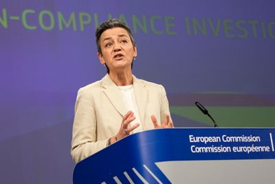 EU-kommissær Margrethe Vestager fotografert under en pressekonferanse om Digital Markets Act (DMA) i mars.