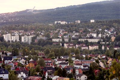 Torsdag blir det møte mellom Oslo kommune og kommunalministeren. Tema er Oslo småhusplan, der NVE mener 28.000 eiendommer må utredes for flom- og skredfare