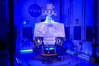 Måneroboten Viper er allerede bygget – til en kostnad på nærmere 5 milliarder kroner – men forsinkelser og kostnadsoverskridelser gjør at nasa skrinlegger prosjektet.
