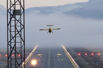 Russere med tilknytning til Putin-regimer eier hytter med utsikt over Bardufoss militære flyplass i Midt-Troms.