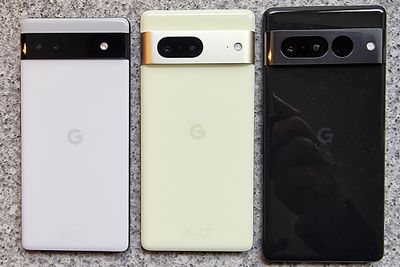 I tillegg til de fleste av Googles Pixel-mobiler, her representert ved Pixel 6a, Pixel 7 og Pixel 7 Pro, kan også andre Android-enheter bli levert med den sårbare demoappen som omtales i saken.