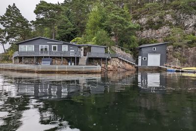 Håkon Nilsens «furtebod» forsyner hytta med strøm.