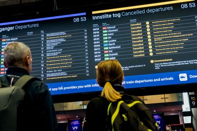 Signalfeil er ofte en årsak til at togene står. Bildet er fra august i fjor da mange tog fra Oslo S ble innstilt nettopp på grunn av signalfeil.