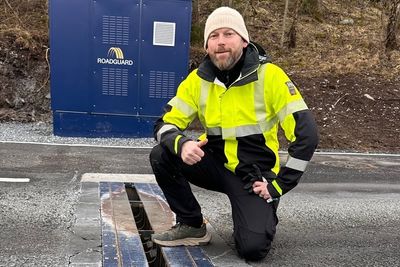 Jesper von Zweigberg er én av gründerne bak det norske selskapet Roadguard. De ønsker å bedre veisikkerheten, men vil også tjene penger på oppfinnelsen sin. Derfor har de søkt patent.