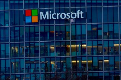 Bildet viser Microsofts kontorer i Issy-les-Moulineaux nær Paris i Frankrike.