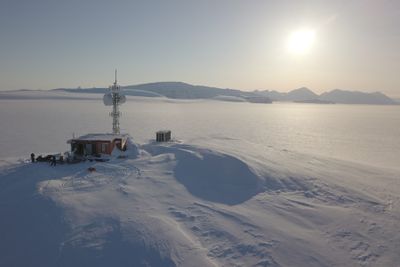 I mai skal Telenor simulere en redningsaksjon på Svalbard for å få testet utstyr og teknologi til det nye nødnettet under så tøffe forhold som mulig.