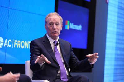 Microsofts president, Brad Smith, kom med et tydelig budskap til sitt europeiske publikum under en hovedtale i Brussel onsdag.