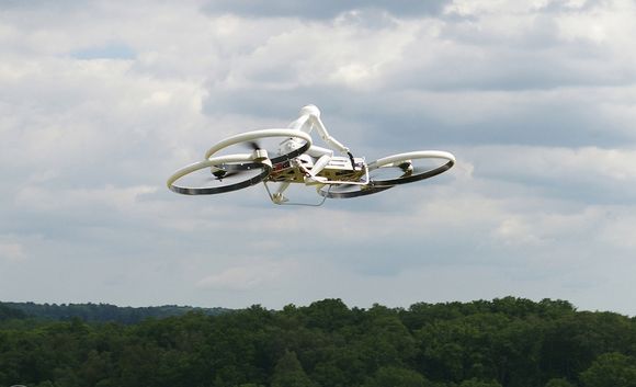 Denne dronen er en forminsket versjon av den kommende Hoverbike og er til salgs under navnet Drone 3.