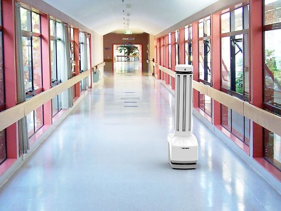 Håpet er at roboten skal kunne spare sykehus i Danmark og verden rundt store utgifter på desinfeksjon.