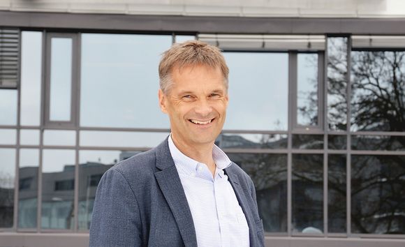 Tidligere Telenor-mann Abraham Fosse blir ny administrerende direktør i Telia Sonera Norge fra 1. juni. <i>Bilde: Pressefoto</i>
