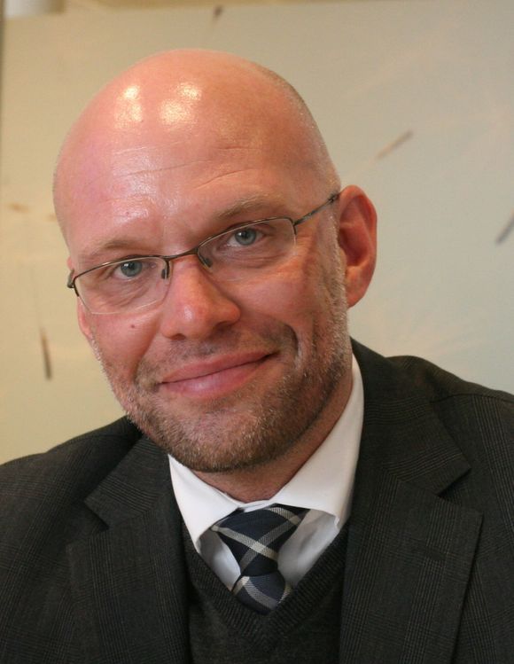 Per Haakon Lomsdalen leder SAP Norge med rundt 80 ansatte. Globalt har selskapet over 74.000 ansatte. <i>Bilde: Marius Jørgenrud</i>