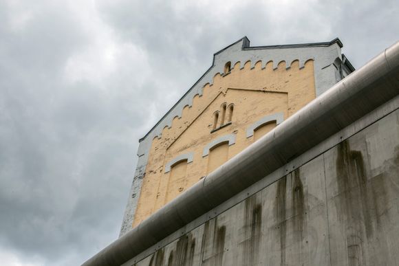 20.000 kvadratmeter bygningsmasse skal renoveres i Oslo fengsel.