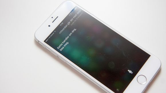 Siri forstår nå norsk.