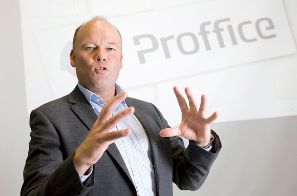Stein Andrè Haugerud, direktør i Proffice, sier at årets undersøkelse viser en oppmykning i lederstilen blant norske ledere.