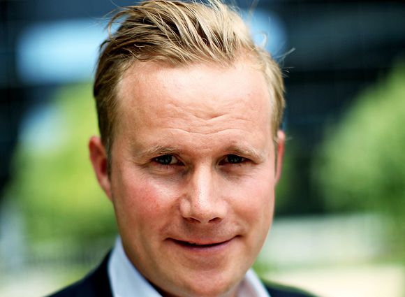 Direktør for forretningsutvikling Per Wetterdal hos Opera tror at sponsede datapakker kan løse mobiloperatørenes økonomiske hodepine.