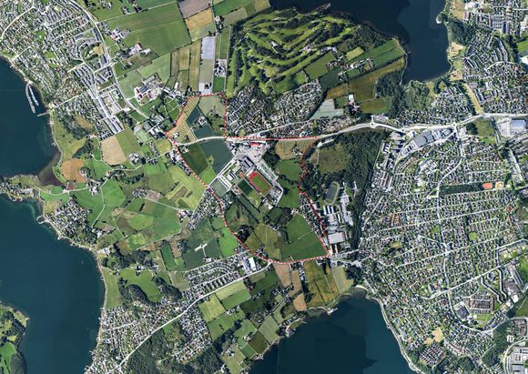 780 dekar: Den rødstiplede linjen viser området som nå skal bygges ut til en ny bydel i Stavanger.