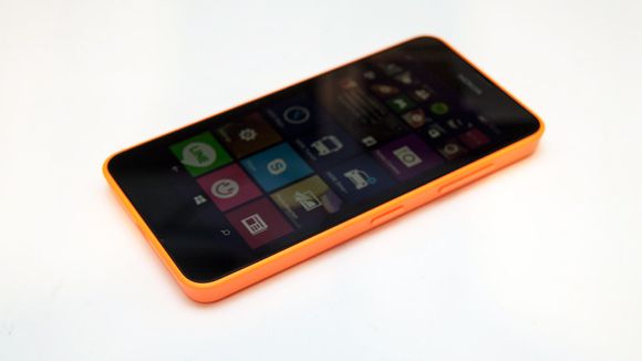 Nokia Lumia 630 er den første telefonen med Windows Phone 8.1.