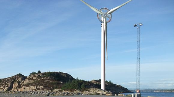 Alt klart: Sway fikk tilsagn om 137 millioner kroner fra Enova, og konsesjon til å sette opp gigantturbinen ved Ljøsøyna i Øygarden utenfor Bergen. Hit kom den aldri, og pengene ble aldri brukt. Illustrasjon: Sway Turbine AS.