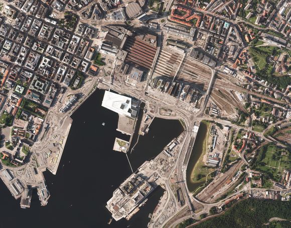 Flyfoto av Bjørvika, tatt i juli 2013.