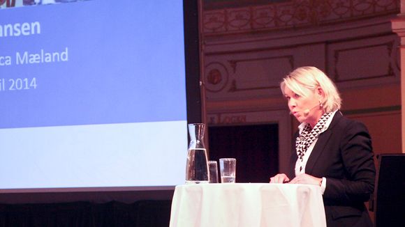 Næringsminister Monica Mæland inviterte de 12 nominerte til Eksportprisen til sitt kontor.