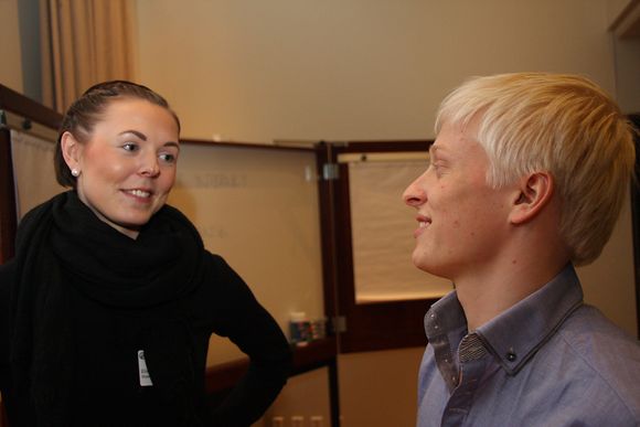Magnus Rodahl og Elise Landsem er blant de fem NTNU-studentene som laget p-rapporten for Oslo kommune.