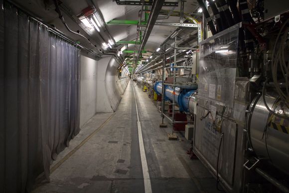 Milevis: Den store partikkelakseleratoren ved Cern er bygget i en underjordisk tunnel på 27 km.