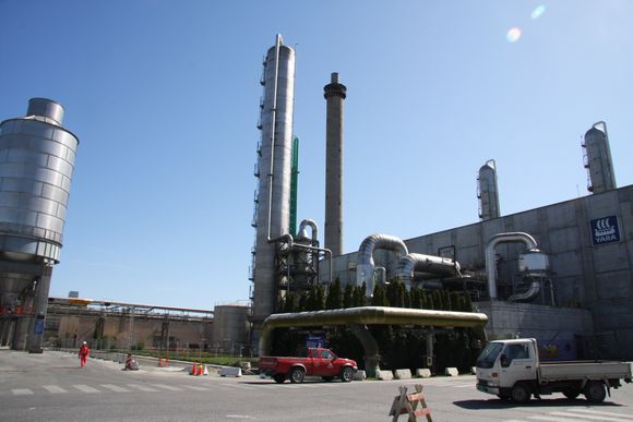 Yara sin ammoniakkfabrikk på Herøya er også med i Gassnova sin vurdering av