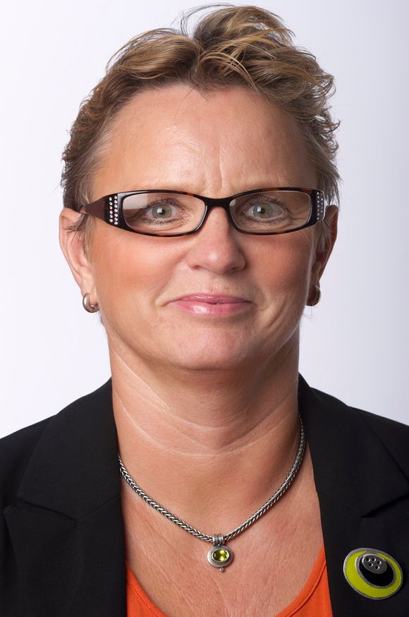 VIL SKJERPE: Marit Kjeldby i miljøgiftavdelingen til Klif vil ha strengere regelverk for ulovlig eksport av avfall. Foto: John Petter Reinertsen