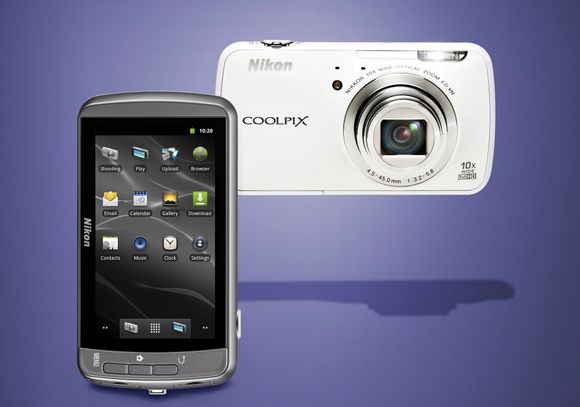 Android-kamera: Nikon frir til nye brukere med Android-baserte Coolpix S800c.