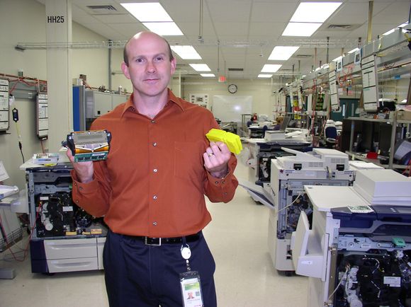 Tror på voks: Xerox&#039; sjef for smeltevoks, Jeff Banks, har vært med på utviklingen i snart 20 år. Han tror teknologien har mulighet til å få en mye større andel av kontormarkedet.