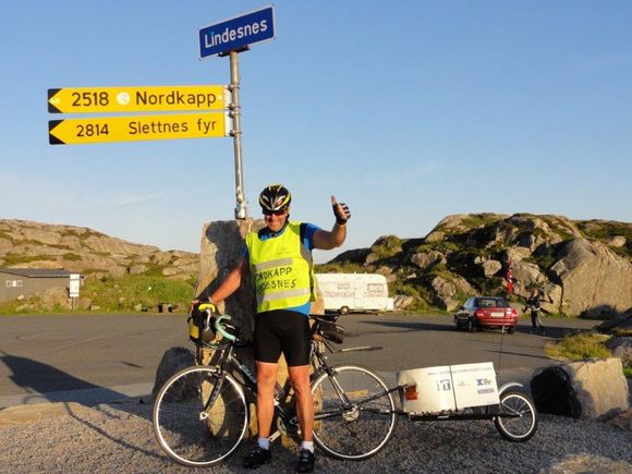 Erik Jørgen Jølsgard syklet fra Nordkapp til Lindesnes i fjor. Han var overrasket hvor dårlig standarden var på sykkeltilbudet inn mot Oslo.