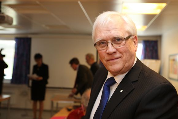 VIL VÆRE MED: NTNU-rektor Torbjørn Digernes ønsker å være med på det som skjer av forskning ved nøytronmikroskopet ESS.