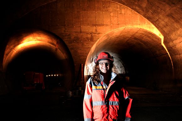 Kjersti Kvalheim Dunham, leder av Vegdirektoratets seksjon for tunnel og betong, presenterte den nye standarden i Teknisk Ukeblad. FOTO: Håkon Jacobsen