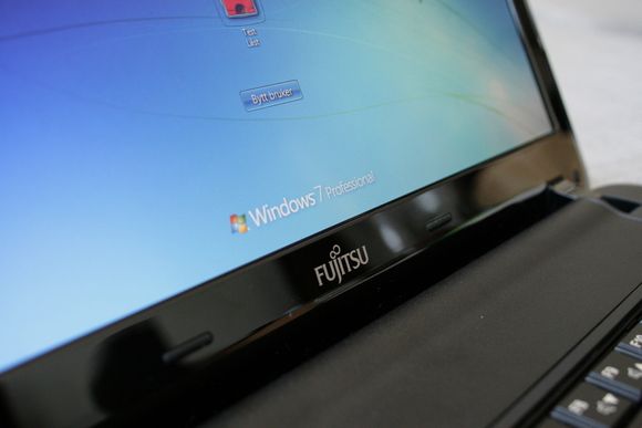 PROFF: Windows 7 Professional er standard på Fujitsu Lifebook P3110.