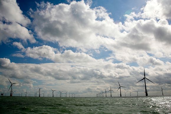 STØRST: Storbritannia er størst på havvind i Europa. Her fra Thanet Offshore Wind Farm.
