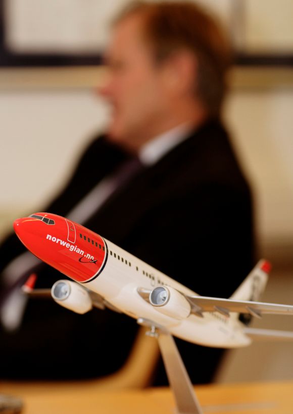 Storinvestering 42 nye Boeing 737-800-maskiner har Kjos og Norwegian anskaffet. - Nødvendig, mener sjefen selv.